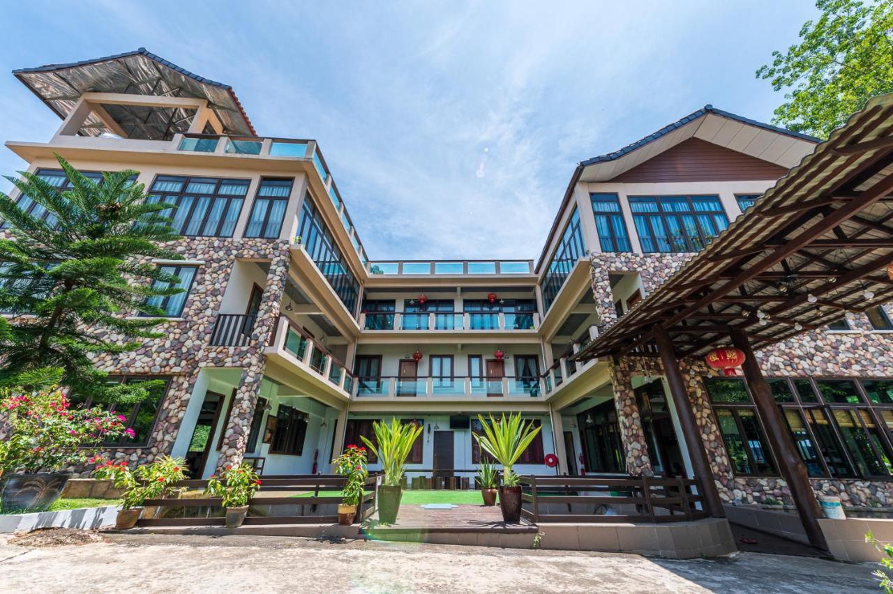 Bentong Eco Wellness Resort 14Room 69Pax By Verano Homestay Ngoại thất bức ảnh